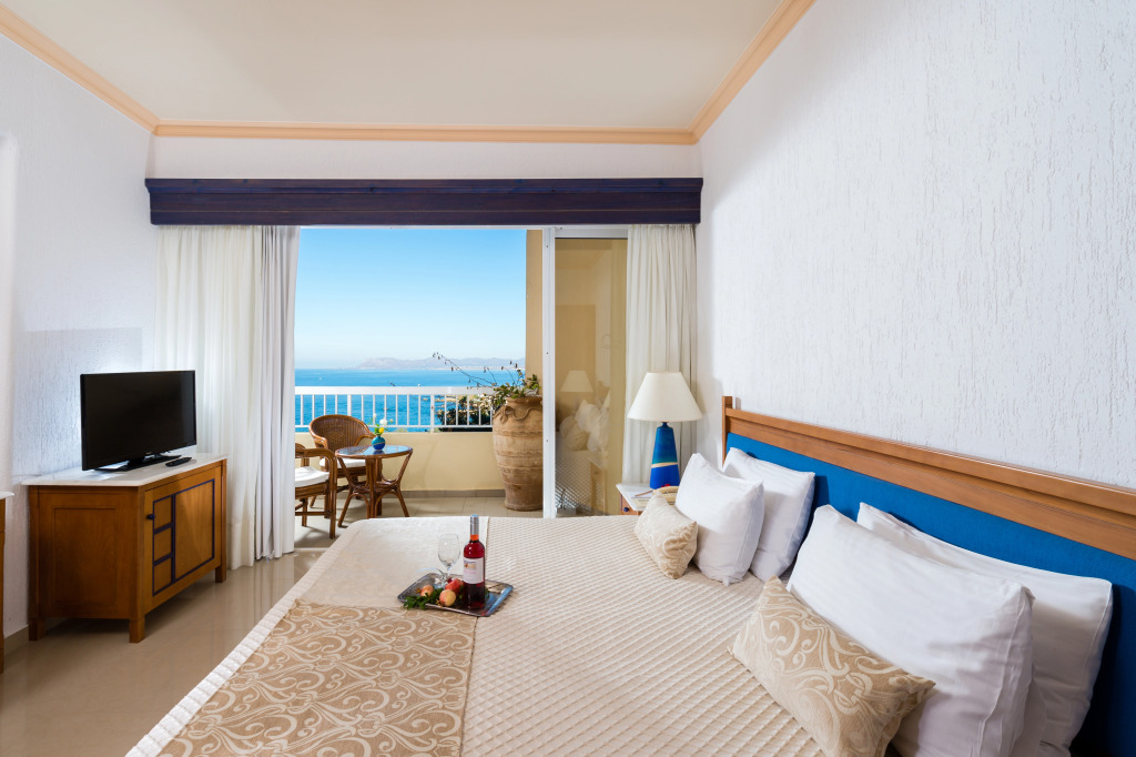 Leptos Panorama Hotel