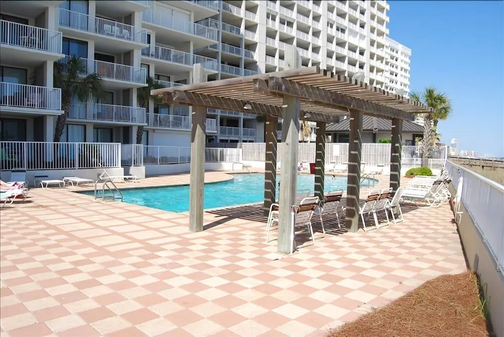 Shoalwater 401 by RedAwning