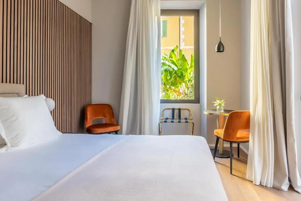 Hotel Binario