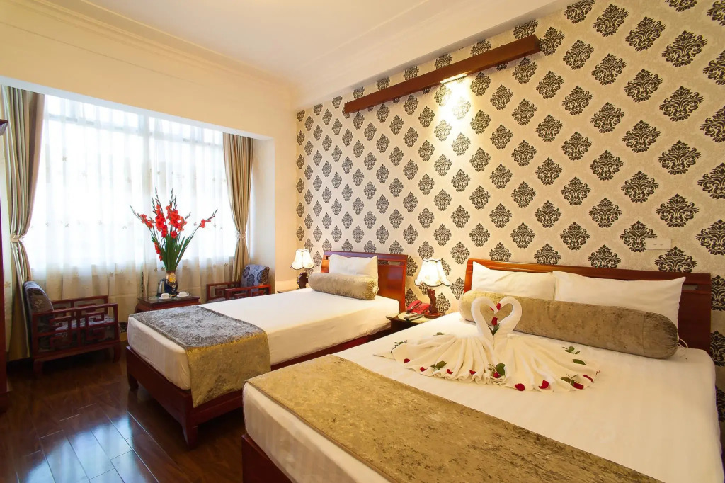 Hanoi Luxury Hotel