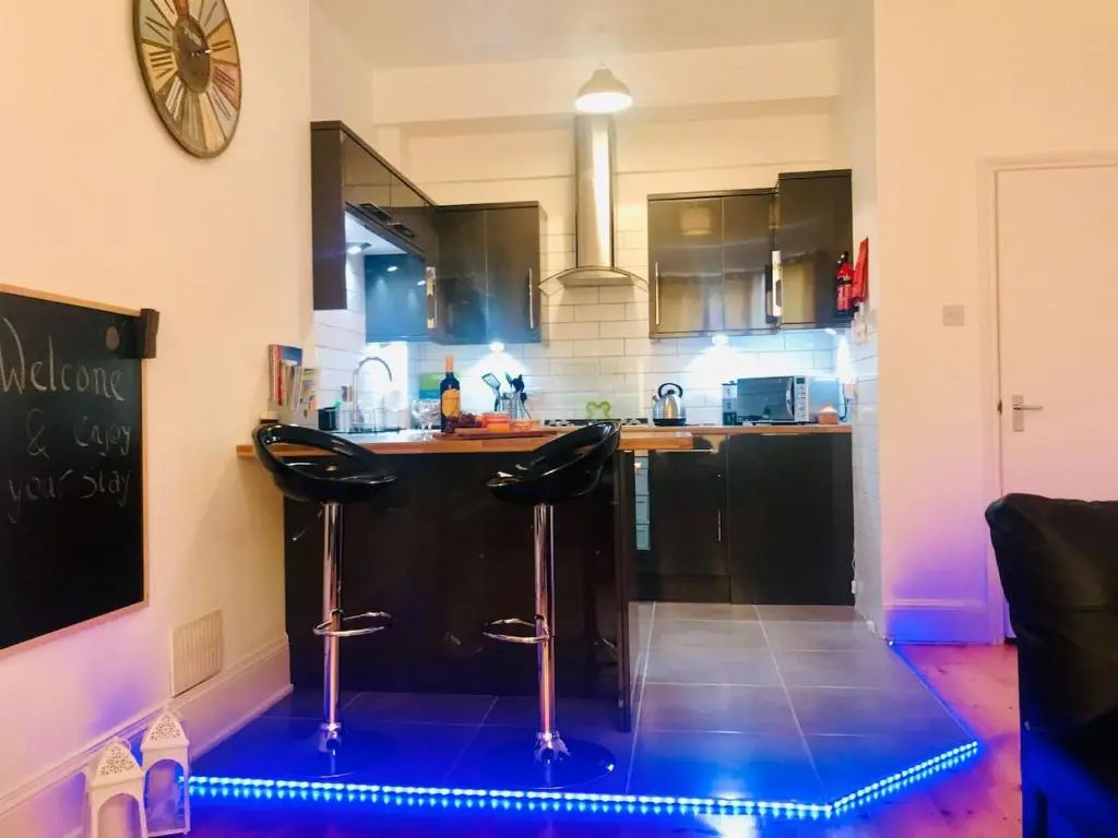 PJ's Central Ventnor Holiday Apartment