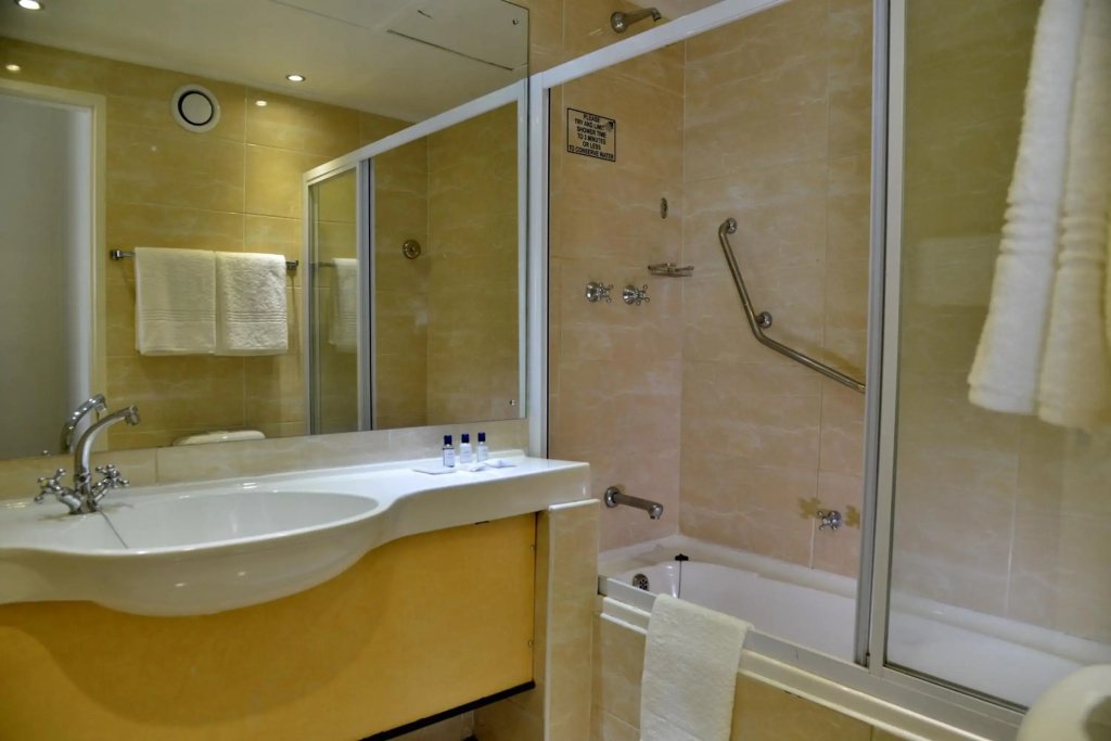 The Parktonian All Suite Hotel