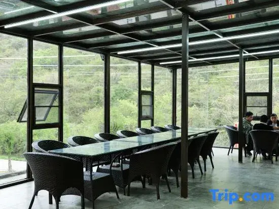 Yirange Hostel