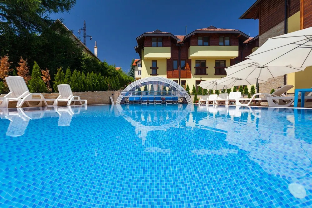 Vila Barović and Spa