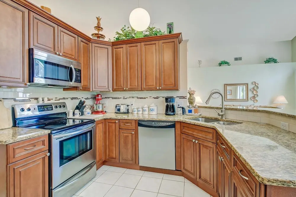 Athens Family Friendly Pool Home 1506