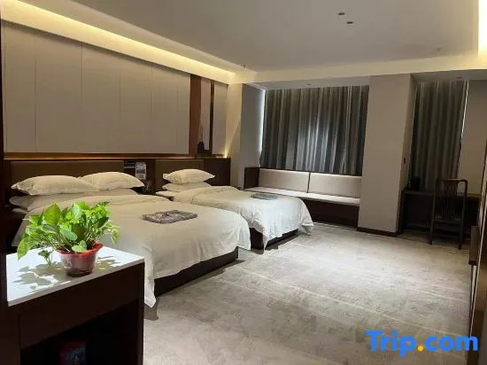 Taiyuan Jiuhehui Bathing Hotel