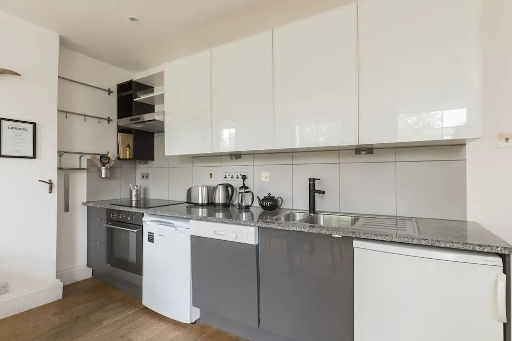 Modern 3BR Flat Close to Angel Station
