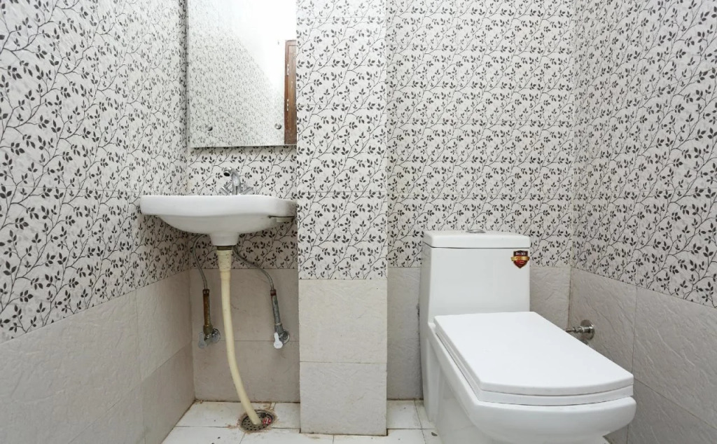 Hotel Vyom Vilas By OYO Rooms