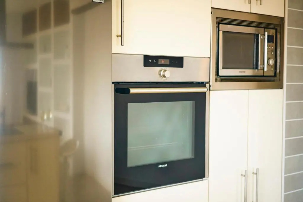 3Bdr + 2Bath Ocean View Apartment