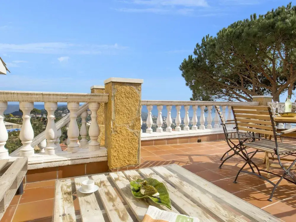 Serene Villa in Lloret de Mar With Private Swimming Pool