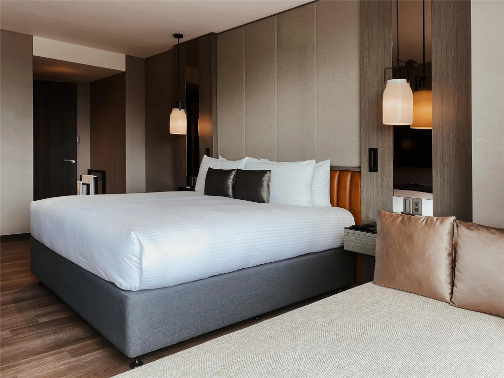 Hinode Hills Niseko Village - Small Luxury Hotels of The World