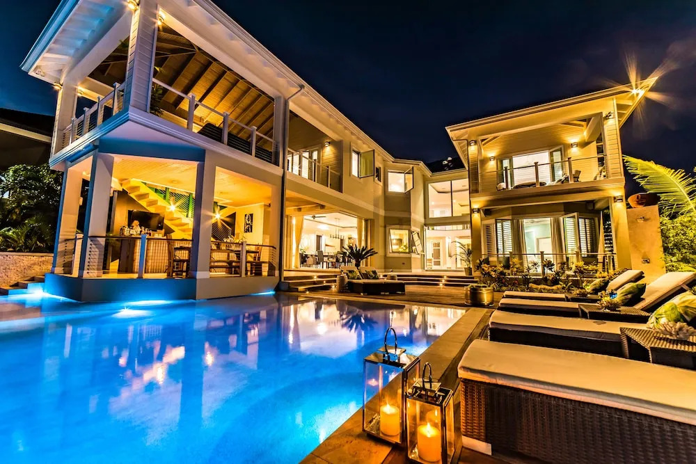 Everything Nice By the Sea in Montego Bay 5BR