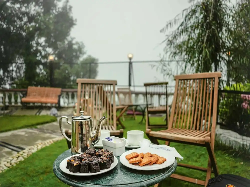 Madhuban Sarovar Portico Mussoorie