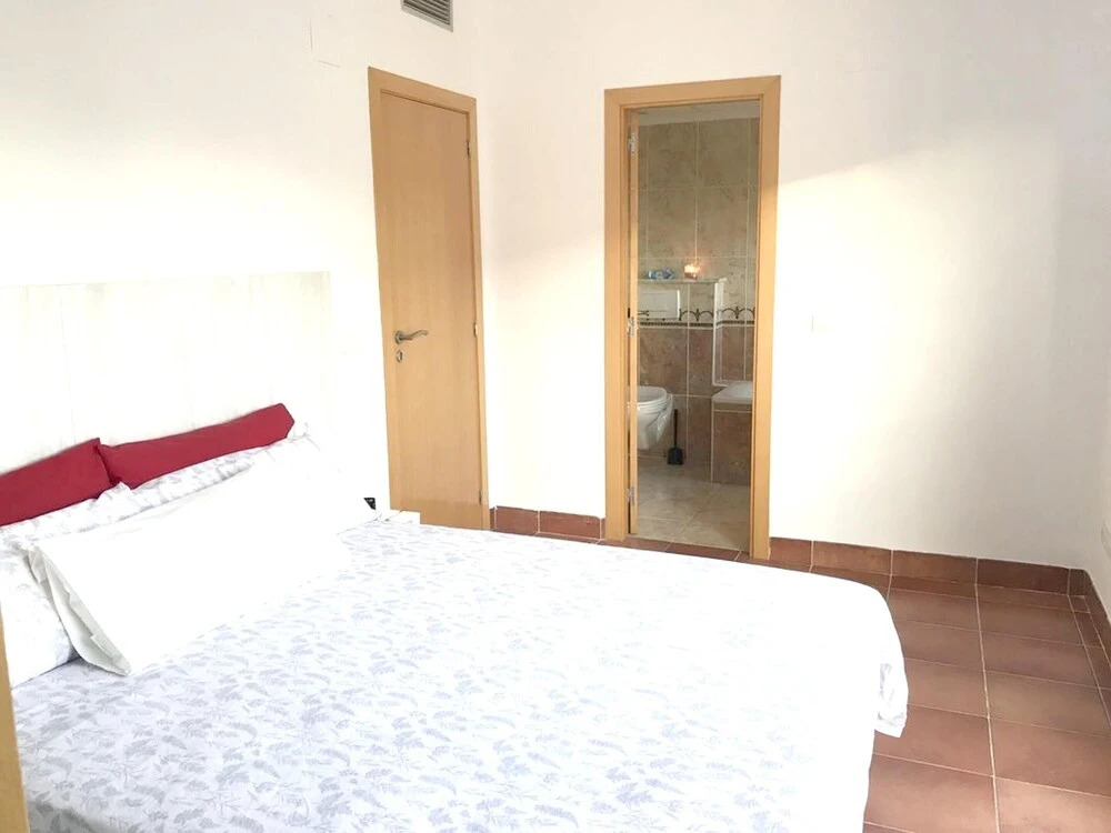 Apartment with 2 Bedrooms in San Jorge, with Wonderful Lake View, Pool Access, Enclosed Garden - 15 Km From the Beach