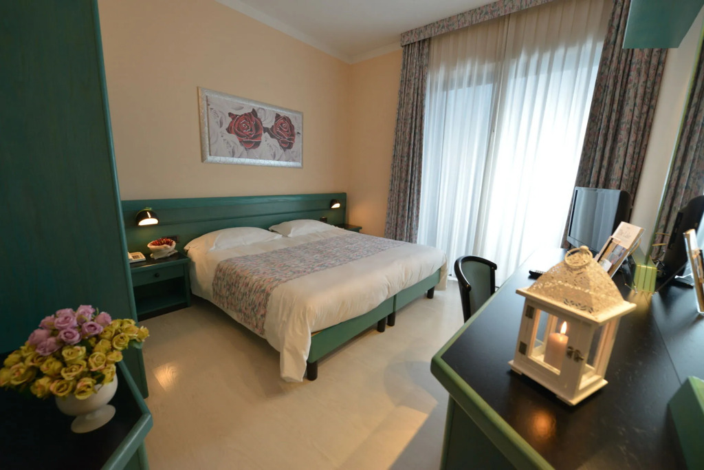 Hotel Eden