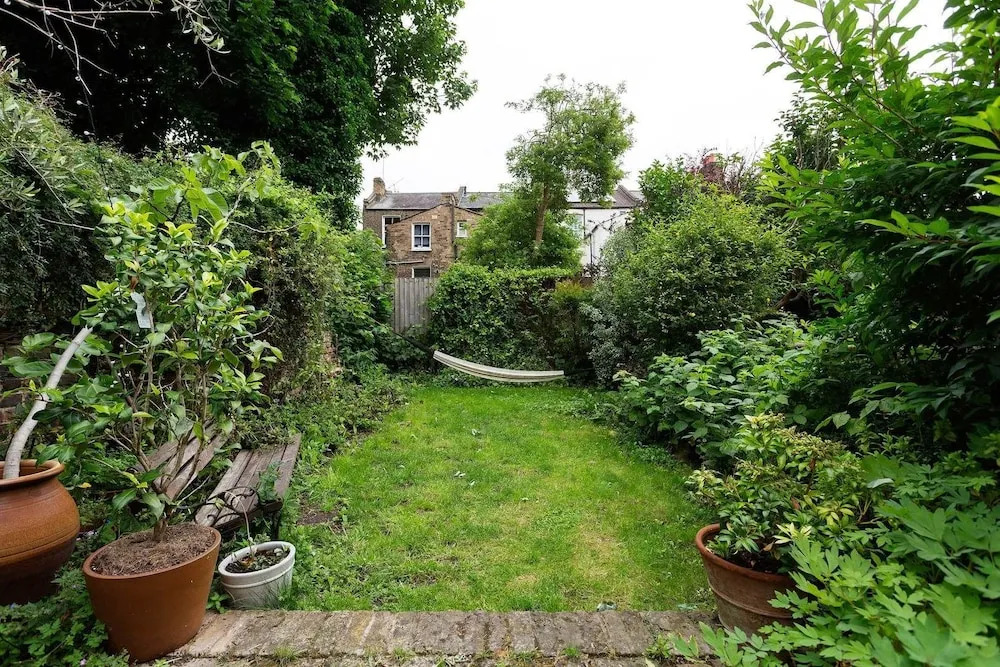 Veeve - Victoria Park Retreat