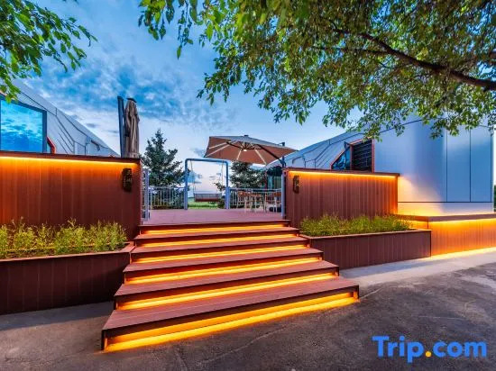 Wulan Butong Guanyun Wild Luxury Homestay