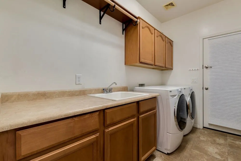 Blue Ridge Place - 4 Br Home