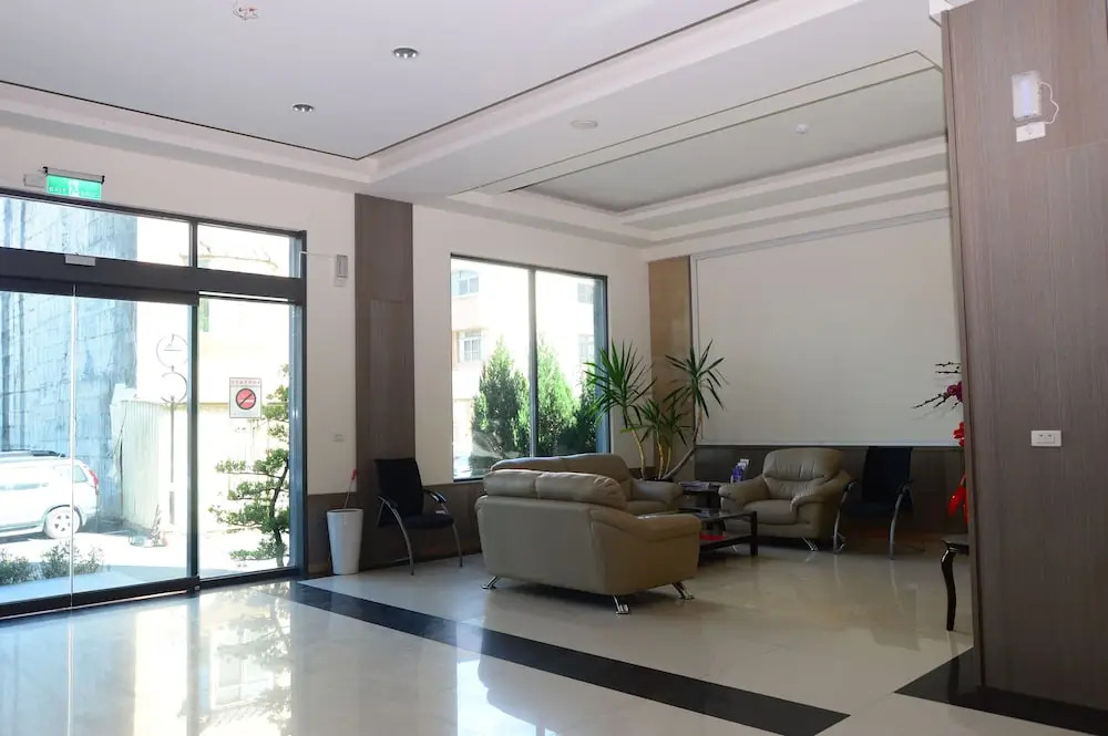 Yi Da Lakeside Hotel