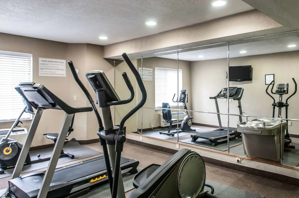 Отель Garner Albuquerque Airport by IHG