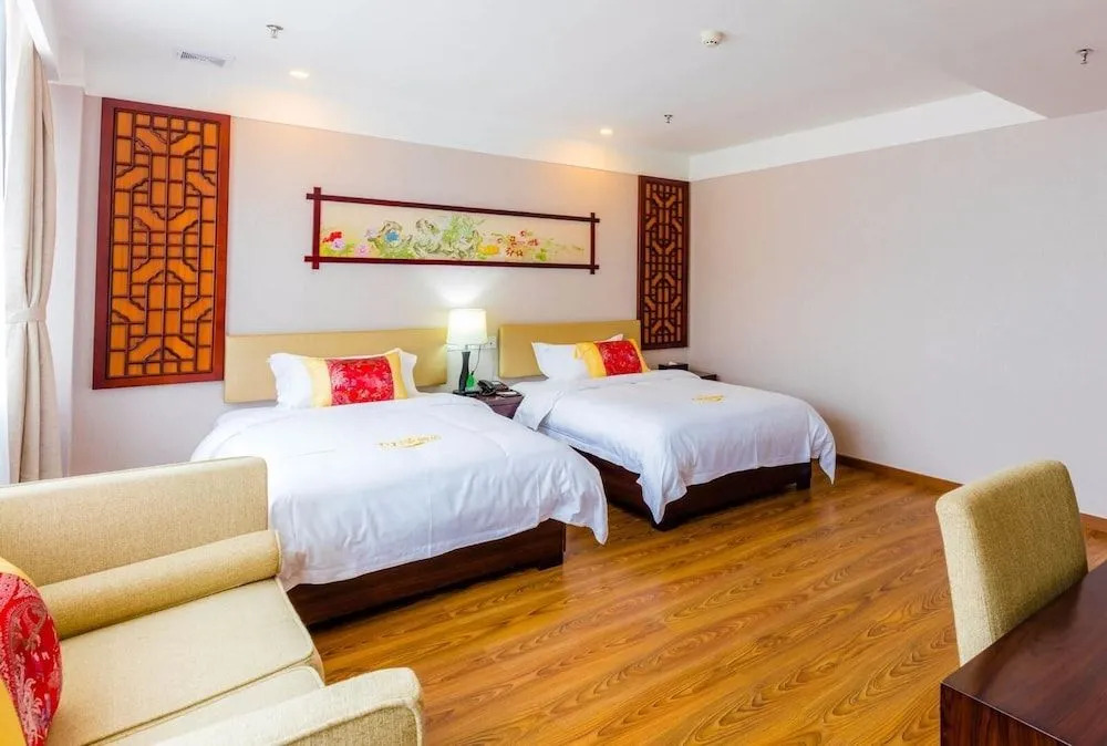 Plus Life Hotel