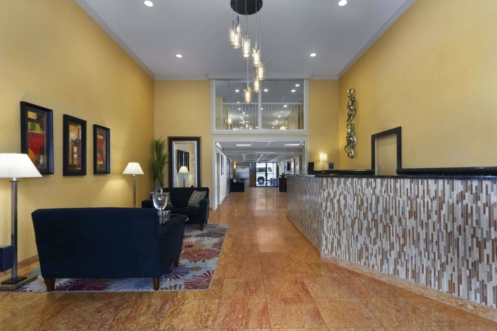 Comfort Inn & Suites Glen Mills - West Chester