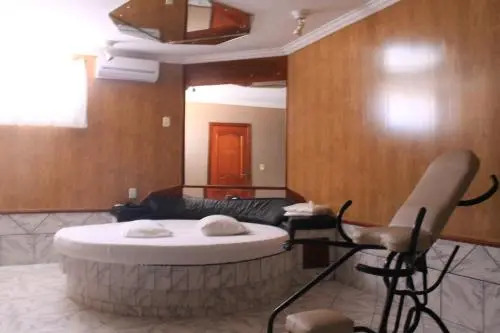 Diplomata Hotel