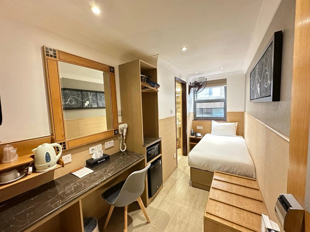 Eurotraveller Hotel- Express