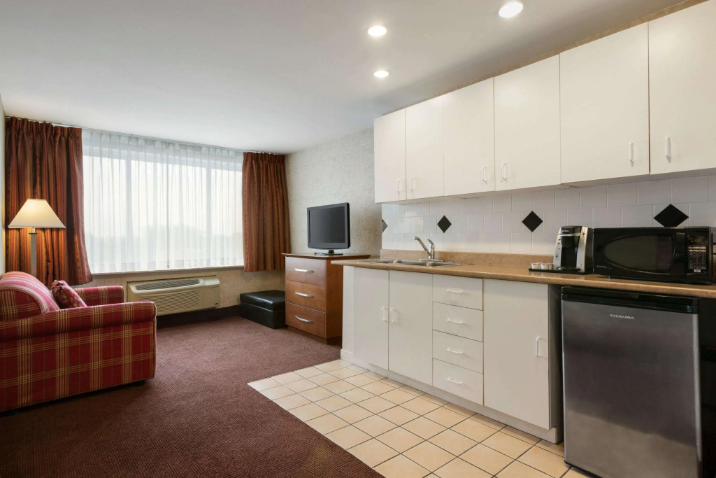 Ramada Plaza by Wyndham Montreal