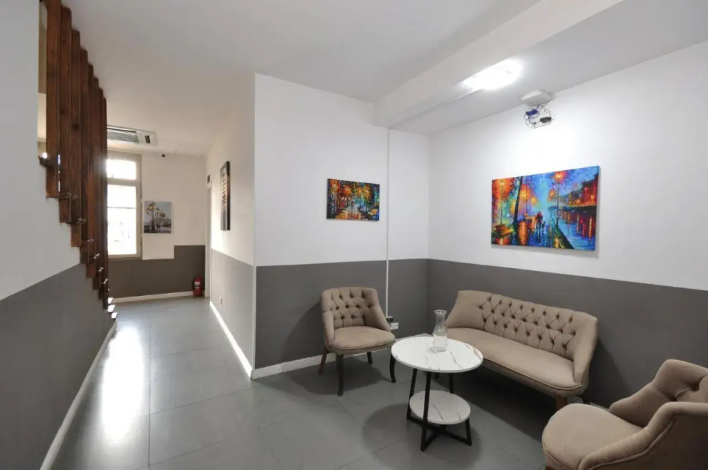 kandoo tbilisi central hostel