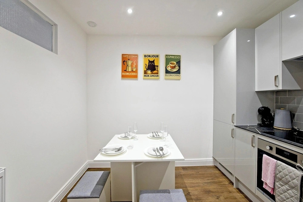 Imperial Woodberry Grove Apartments