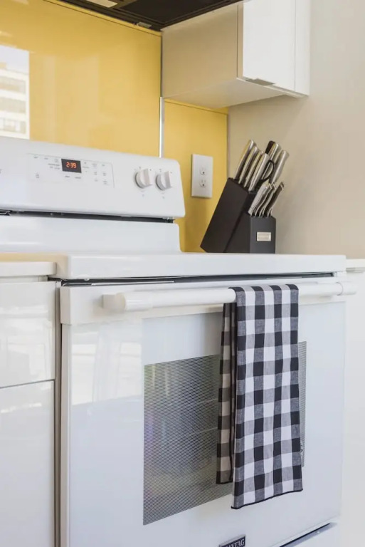Abode XS House Bright and Airy 1-bedroom