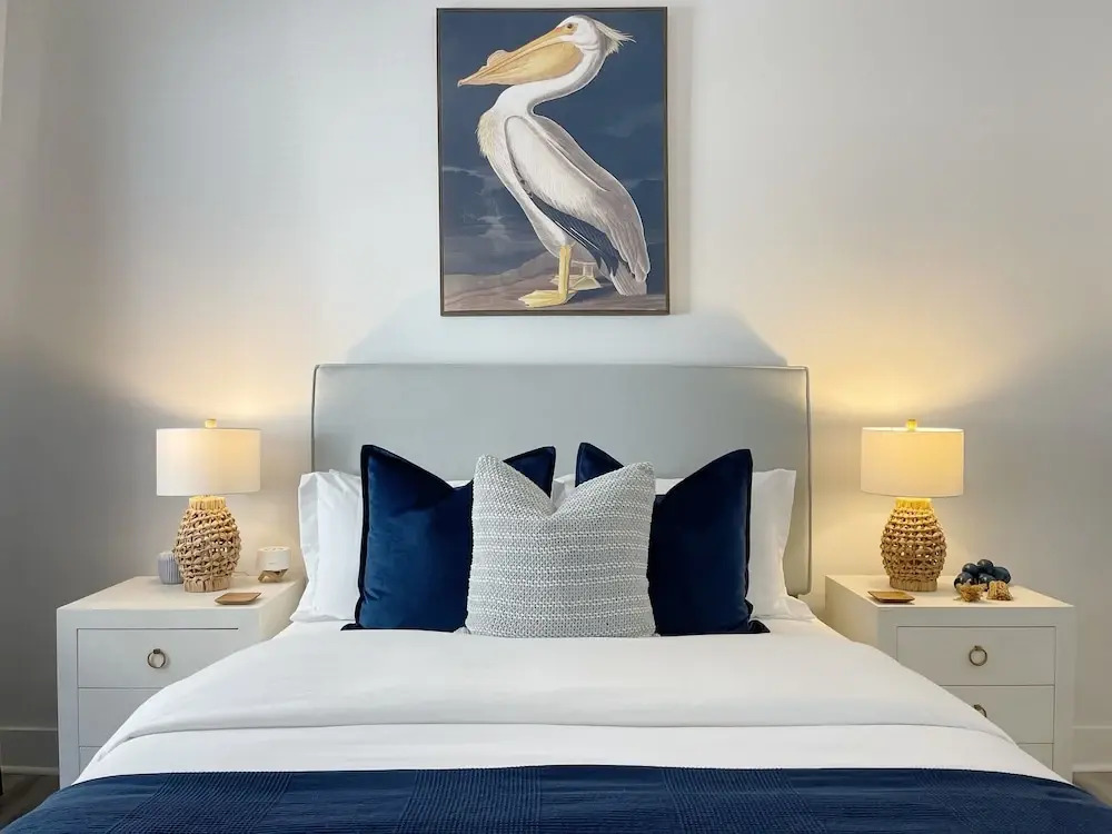 Stylish 1900s Renovated Apartments