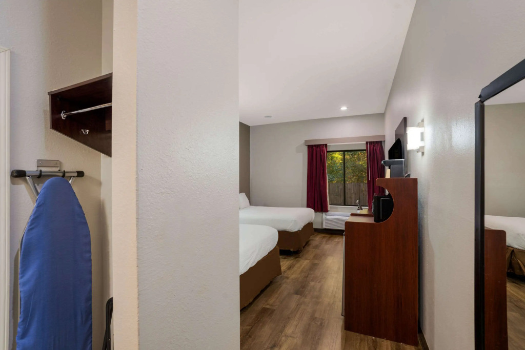 Rodeway Inn Brandon - Jackson East