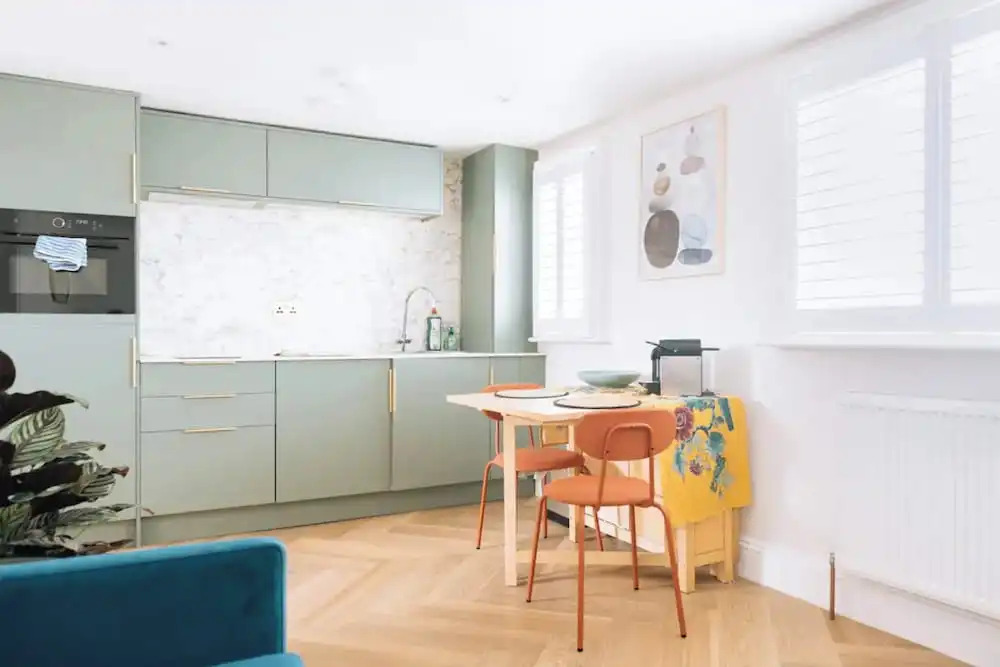 Sleek 1BD Flat 5 Mins From City Centre - Brighton