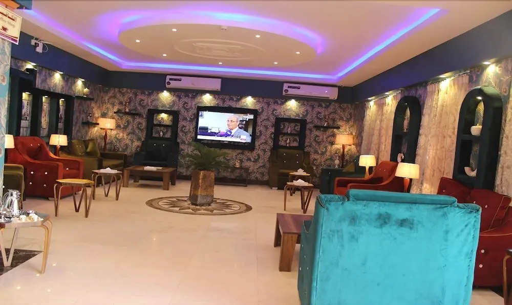My Home Classic Hotel Suites