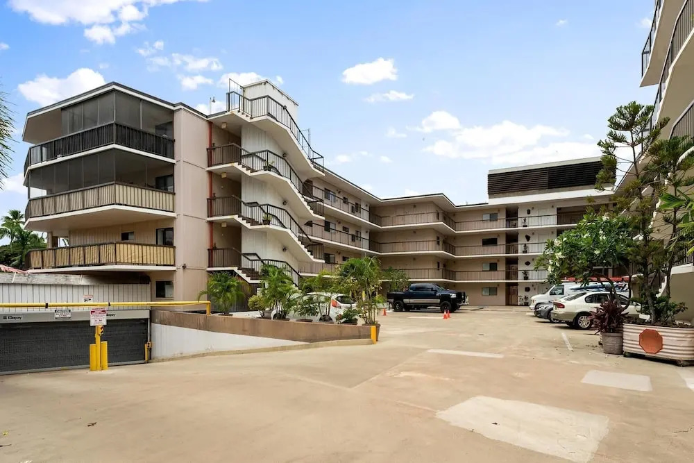 Big Island Kona Plaza 311 2 Bedroom Condo