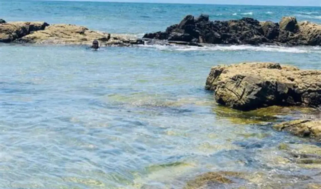 Triplex beira mar com 3 suítes