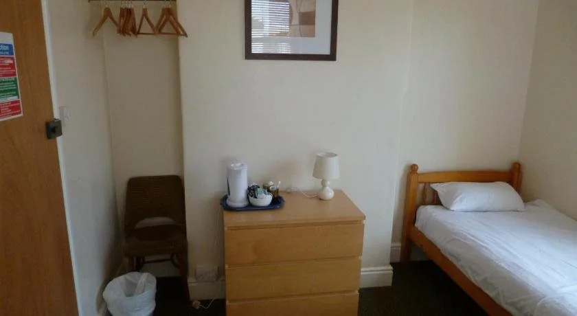 The Lark Inn