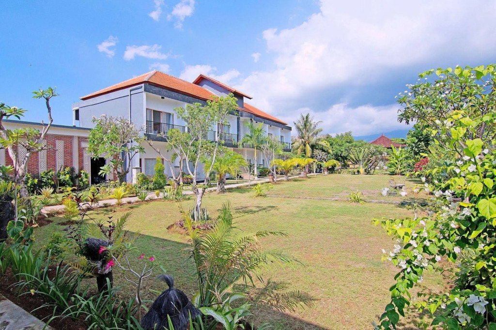 ZEN Rooms Lovina Rice Field and Ocean View