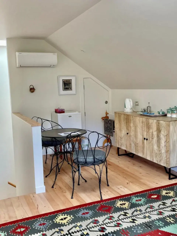 Miners Lane Guest House