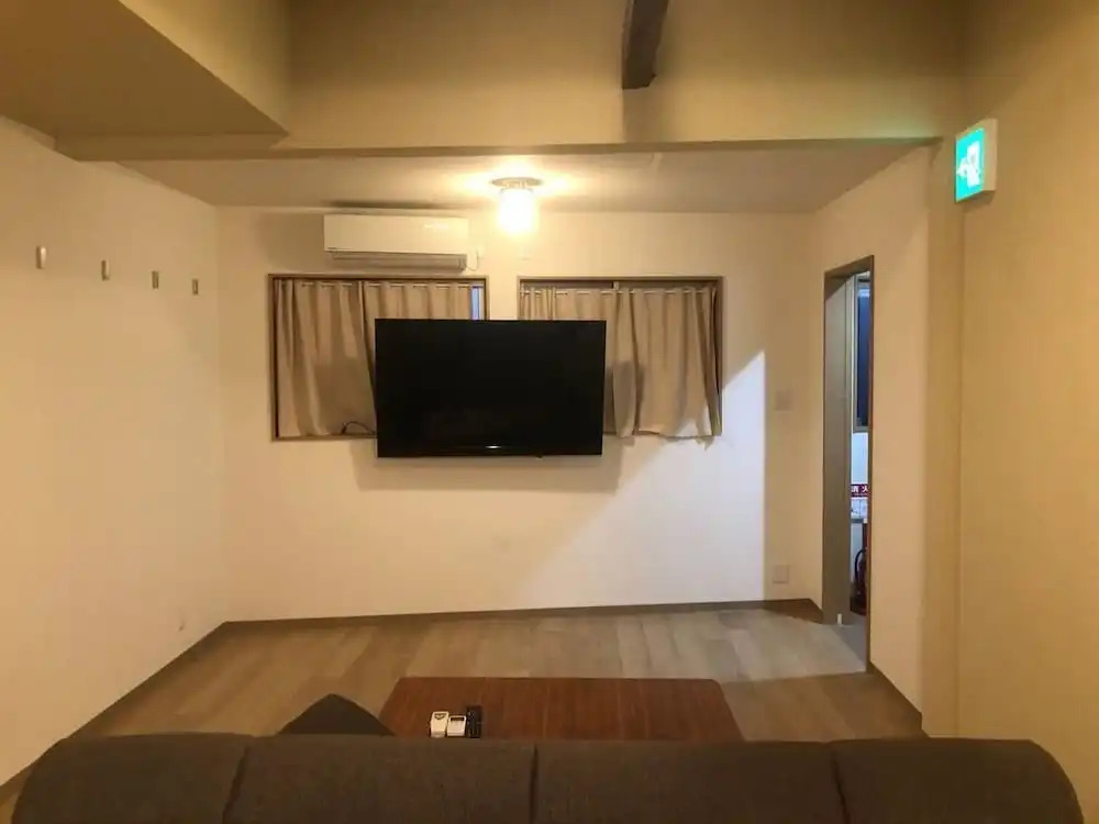 Guest House GORILLA VILLA