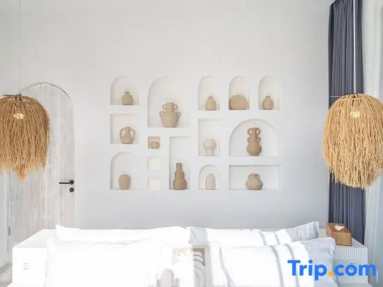 White Shell Villas