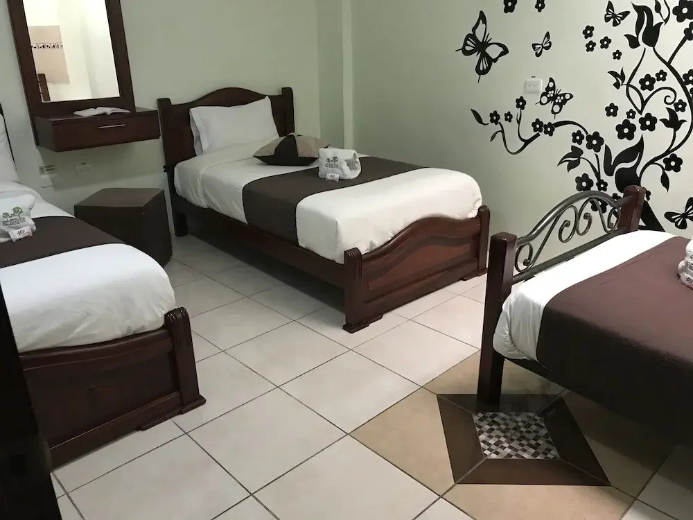Hostal El Bosque Inn