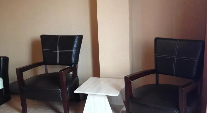 Ninas Apartment