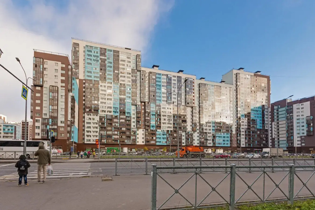 ВПитер на сутки на проспекте Комендантский 69