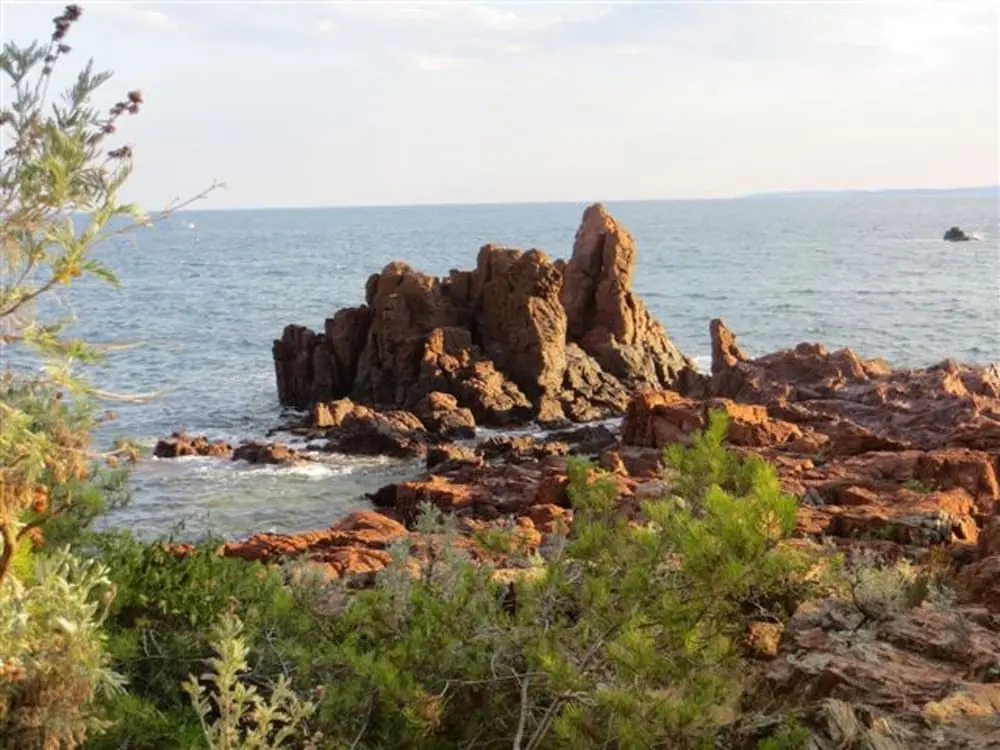 Apartment With 2 Bedrooms in Saint-raphaël, With Wonderful Mountain Vi