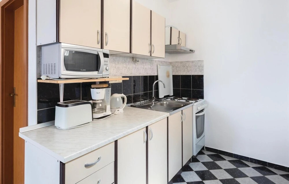 Beautiful Home in Lokva Rogoznica With Wifi and 1 Bedrooms