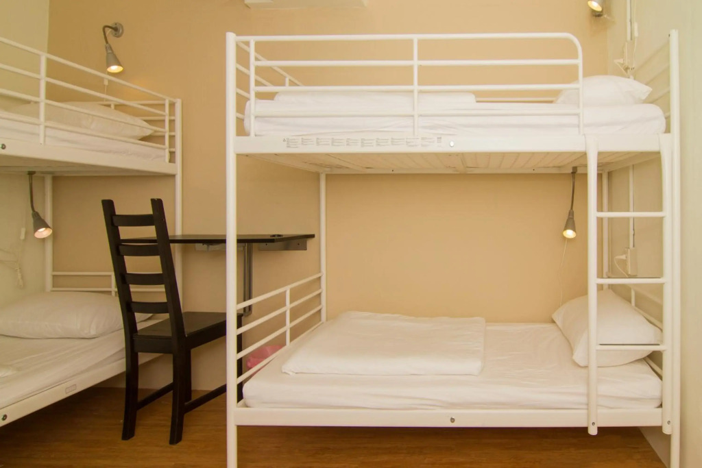 Mr. Lobster’s Secret Den design hostel