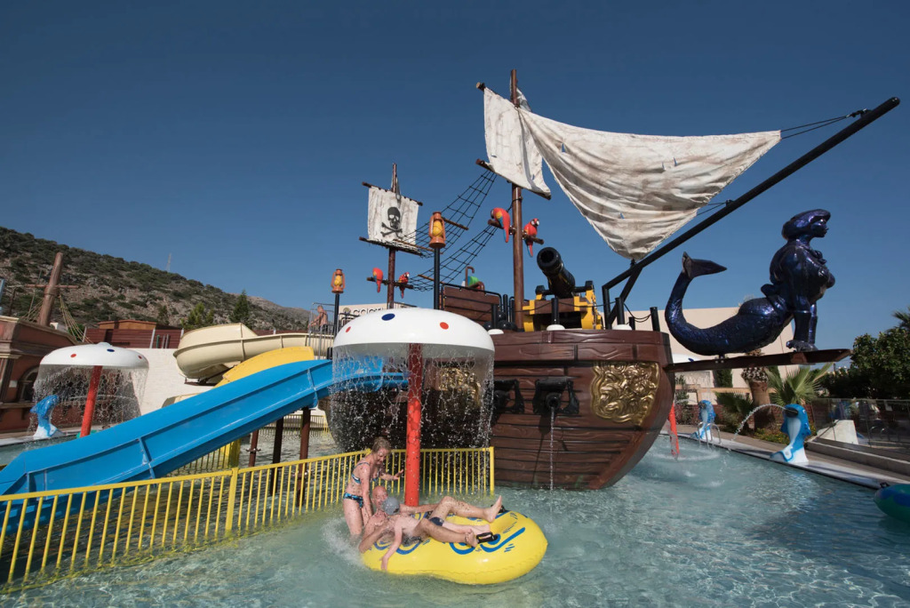 Cactus Beach Hotel